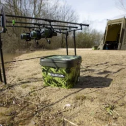 Radical Camo Emmer Met Deksel 10L